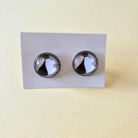 Puces d'oreilles - Chat noir et blanc
