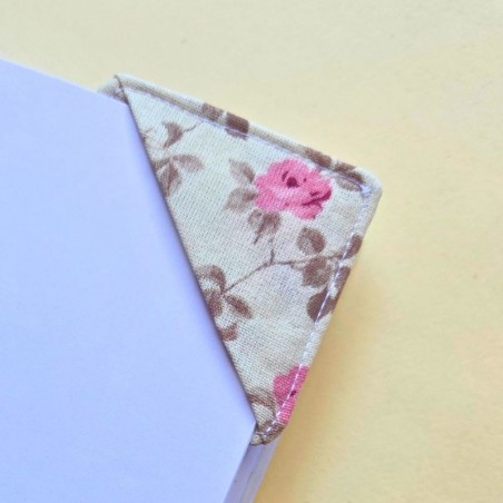 Marque page tissu - rose